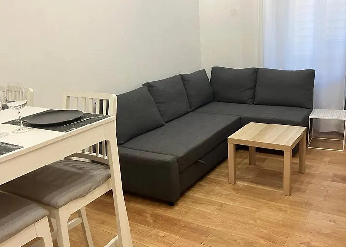 Studio Neuf Climatisé avec Terrasse #4