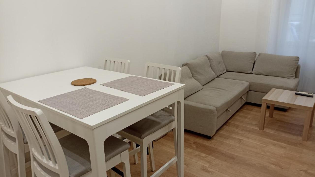 Appartement Neuf Climatisé Avec Terrasse #4 *